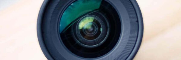 Lente para melhorar a câmera do celular: 6 opções